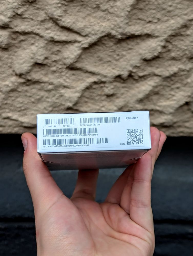 NEW НОВі Google Pixel Buds A-Series Charcoal (EU) 100$