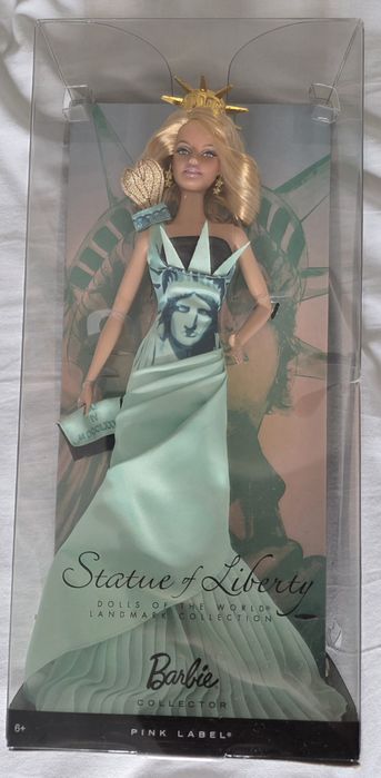 Barbie Collector – Statue of Liberty (Pink Label, Landmark Collection