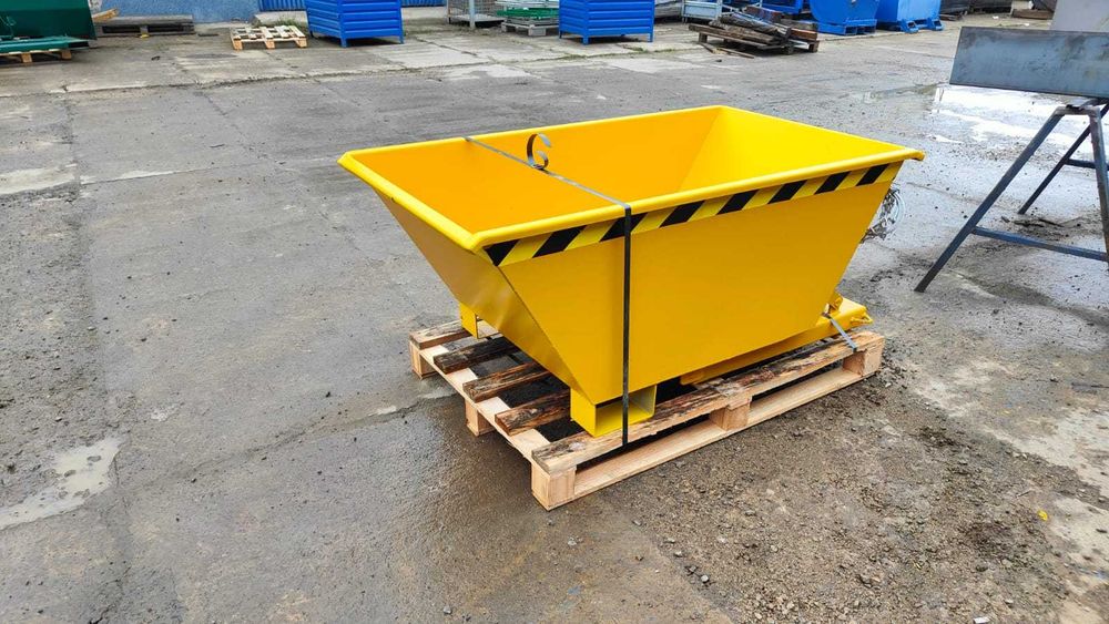 Niewielki i lekki pojemnik z dużymi możliwościami PMUC mini 300 L