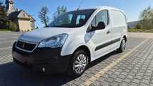 Peugeot Partner  zarejestrowany 3 osobowy hak nawigacja zadbany!