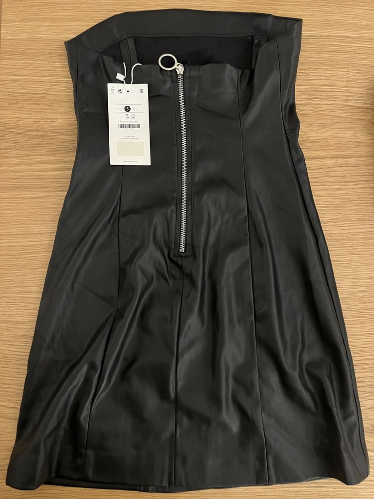 Vestido Curto Preto