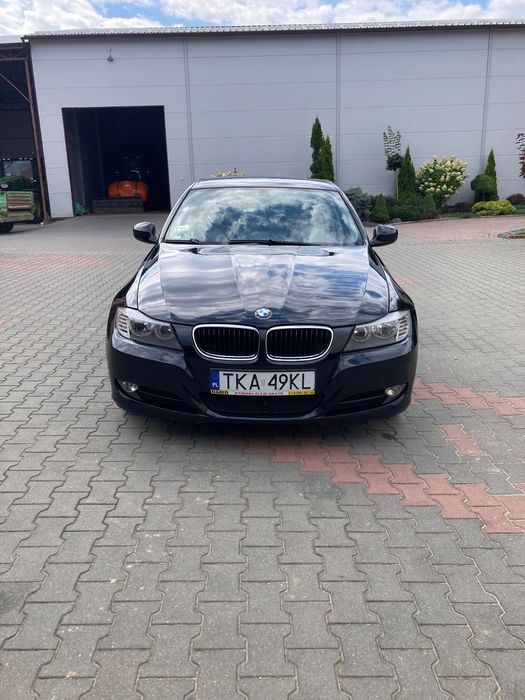 BMW Seria 3 BMW E90 318d 2009 rok