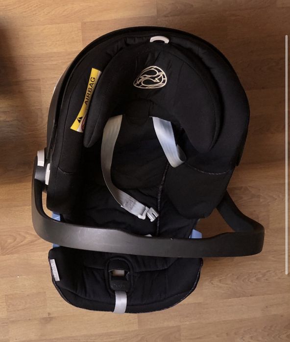 Fotelik Cybex Maxi Cosi Aton 5 samochodowy dla dzieci nosidło