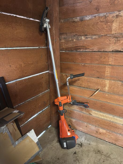 HUSQVARNA 555FXT Wycinarka spalinowa