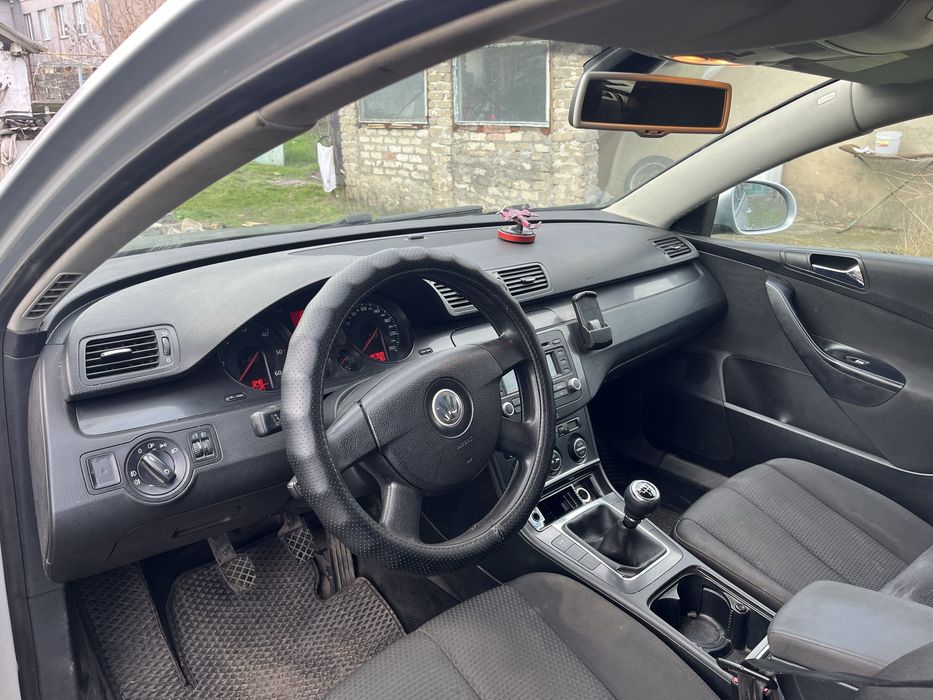 Продам срочно фольсваген на ходу!