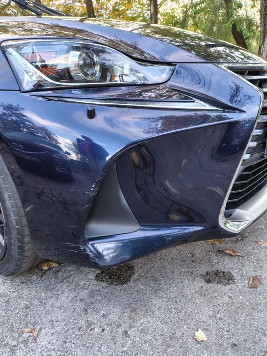 Автомобіль Lexus IS 300h Hybrid 2018