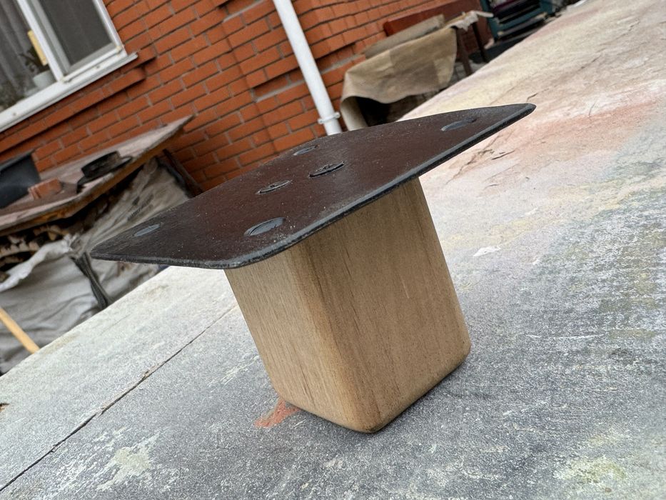 Ніжки для мебелі з натуральної деревини