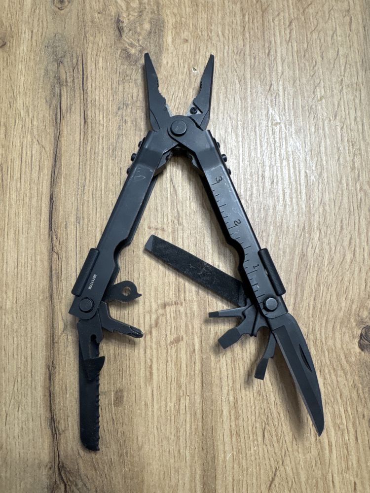 Multitool gerber