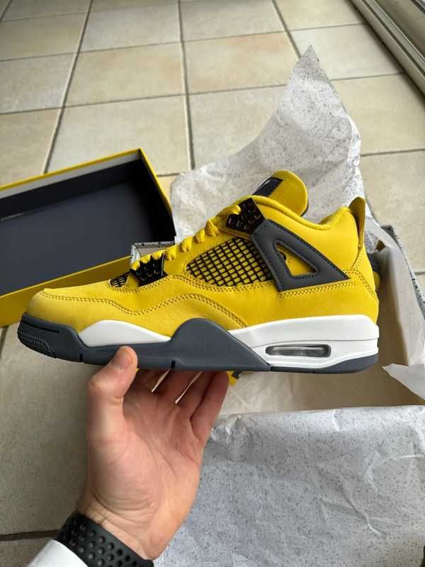 Nike Air Jordan 4 lightning Eu 41