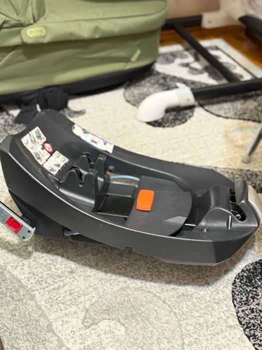 Автокрісло сайбекс aton4 + ізофікс