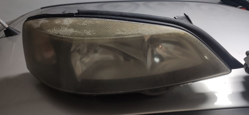 Faróis Opel Astra 2002
