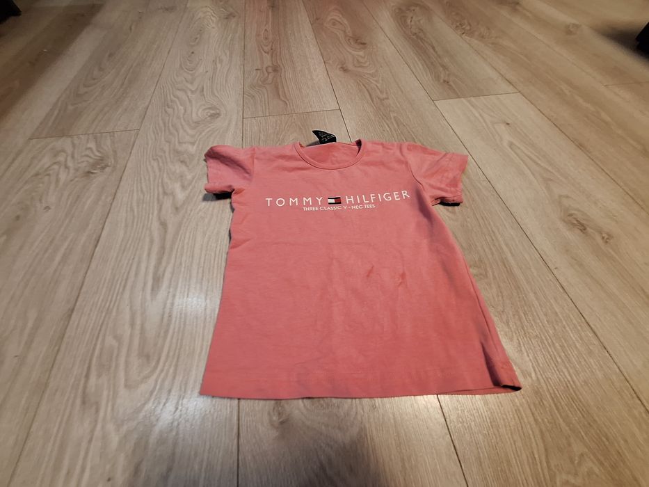 T-shirt bluzka koszulka Tommy Hilfiger rozmiar 110