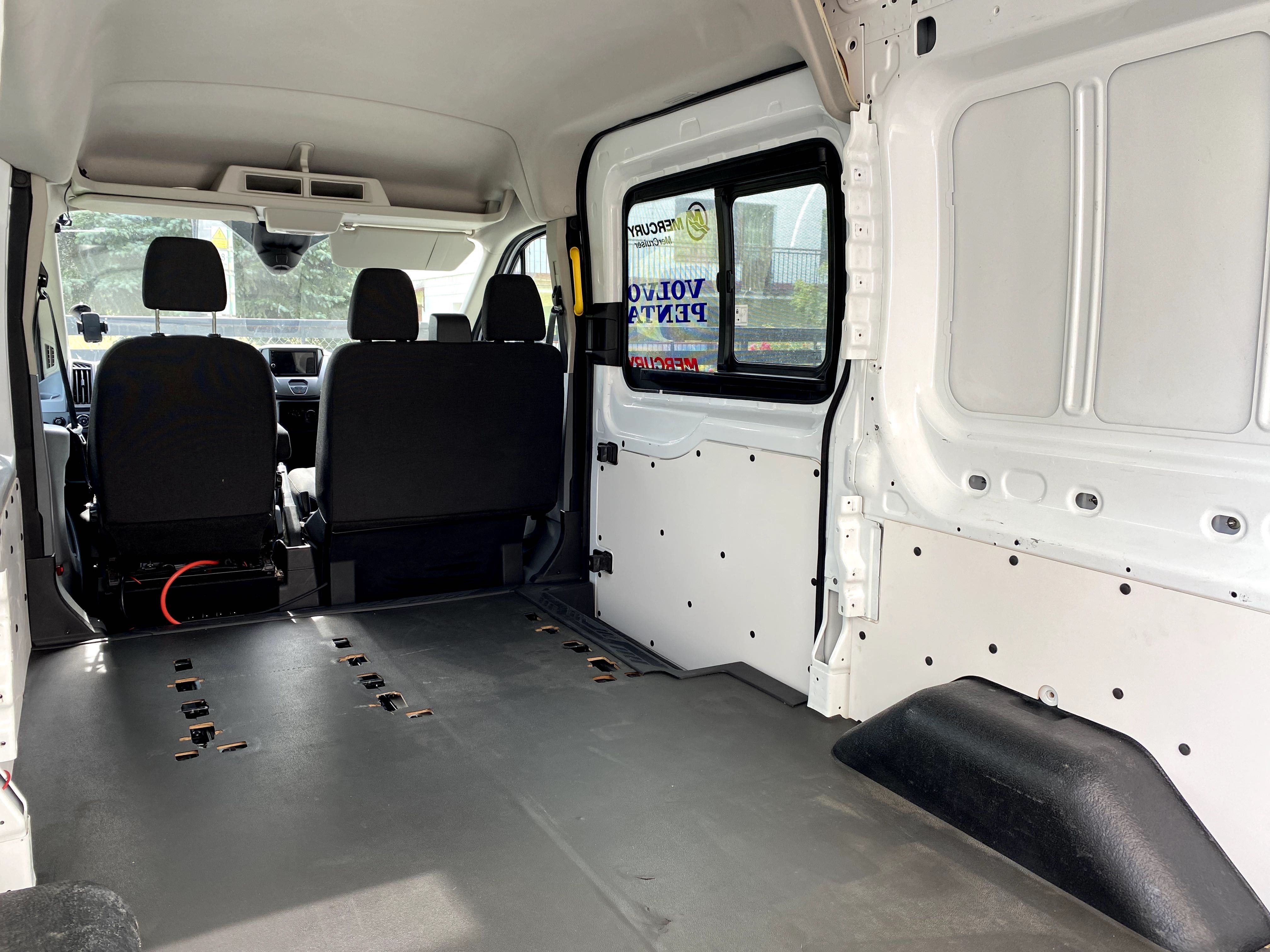 Ford Transit dostawczy brygadówka