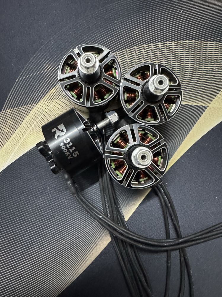 R3115 900Kv. Без використання. Є пару комплектів