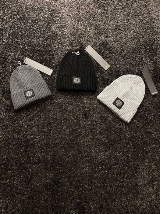 Шапки Stone Island