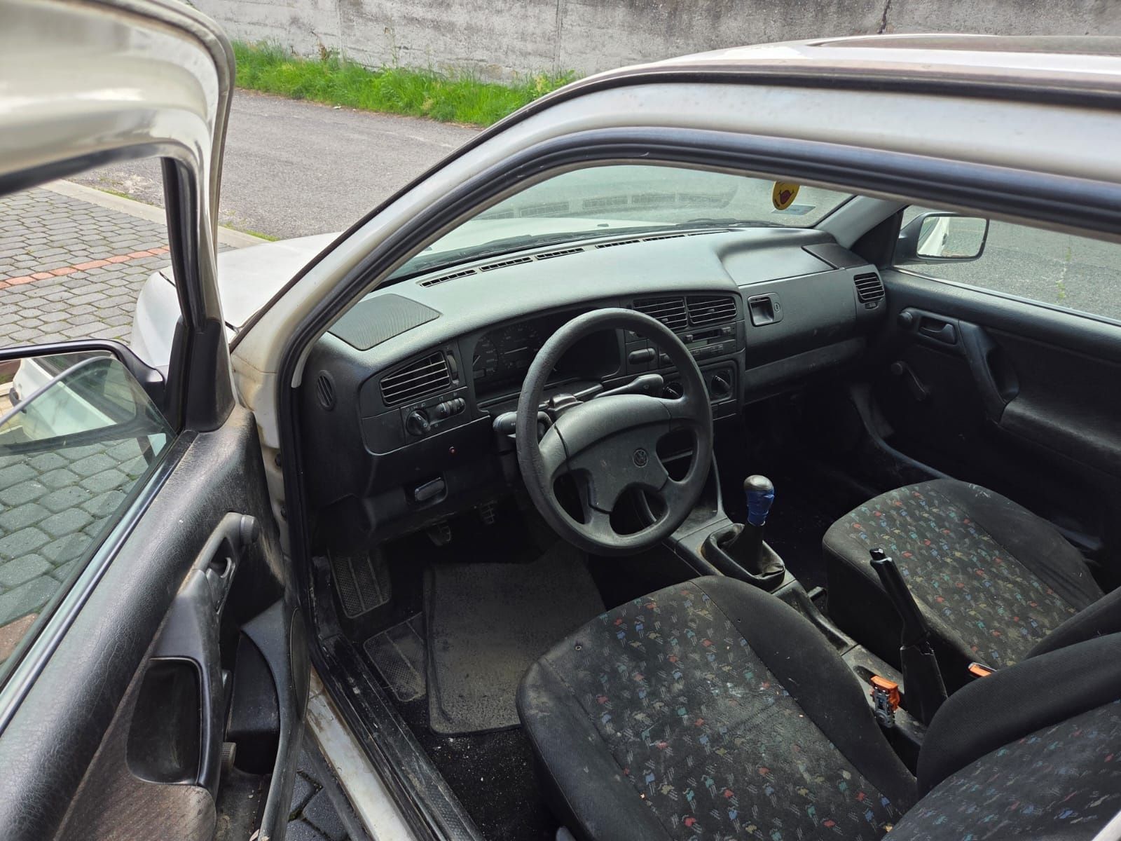 Vw golf 3 1.9d ! Sprawny tani ! HAK !