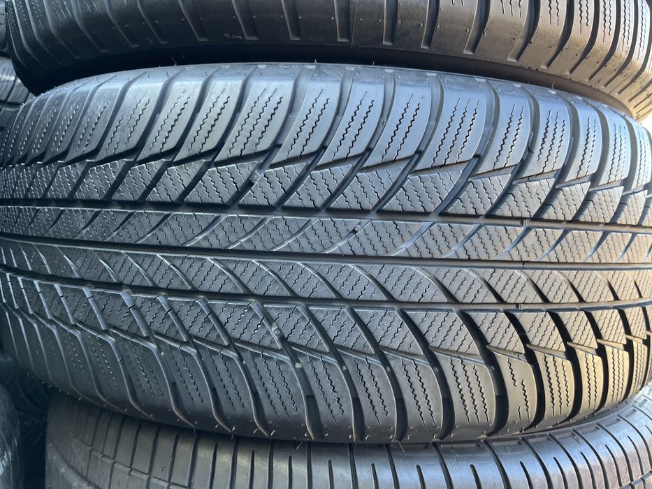 225/55R17 BridgeStone Blizzak LM001 RFT вул.Дружківська12