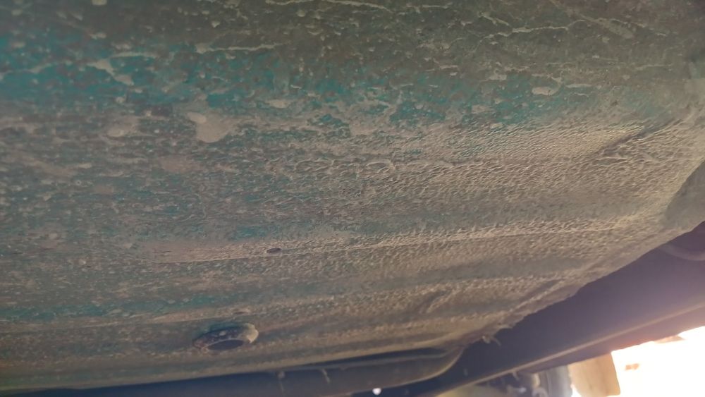 Продам Таврію 2004р.(не крашена)