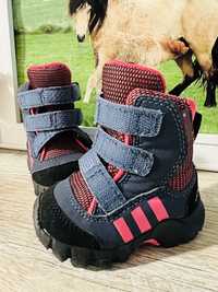 Сноубутси Adidas дитячі 17