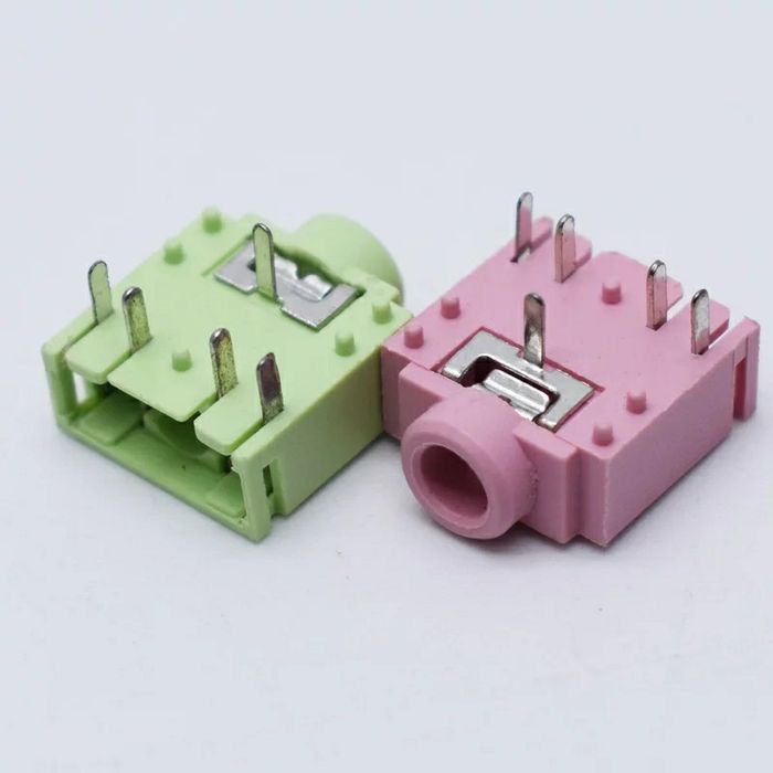 Aux разъём для наушников 3.5, mic для передней панели PC