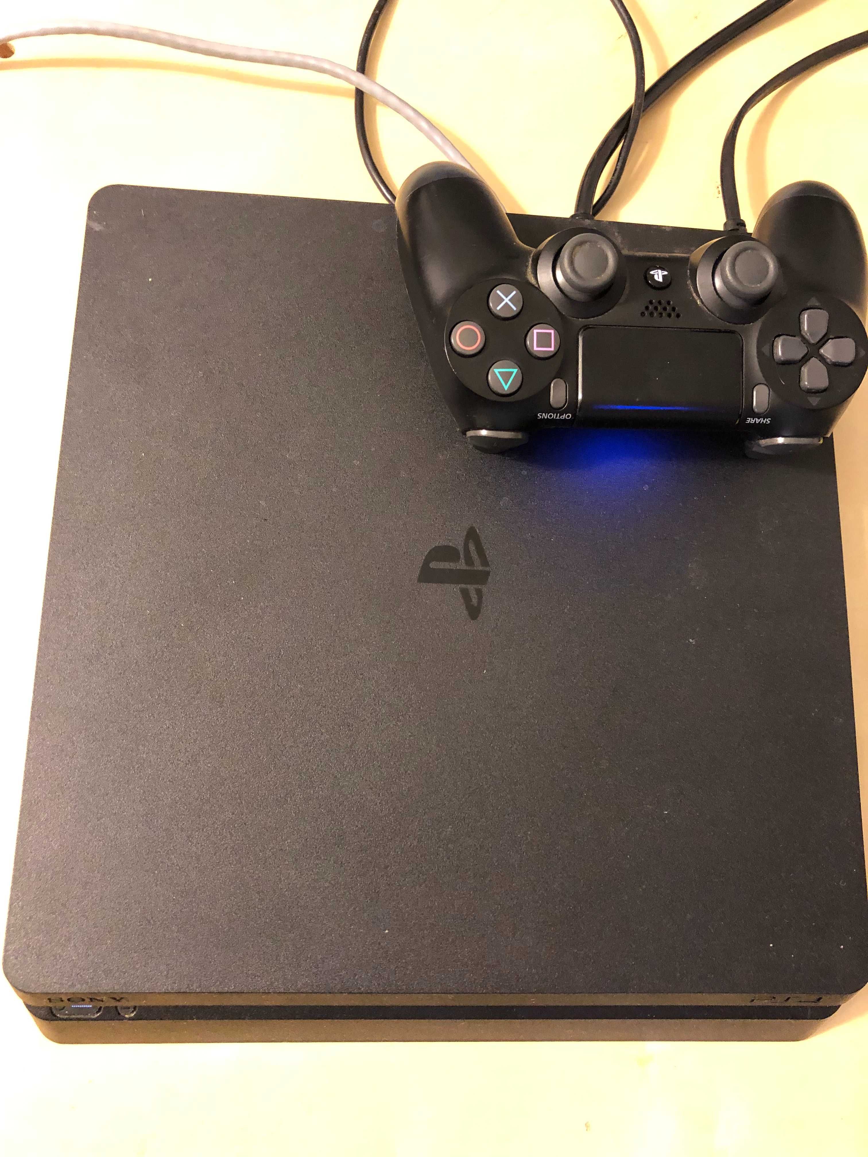 PS4 SLIM 1TB de Memória