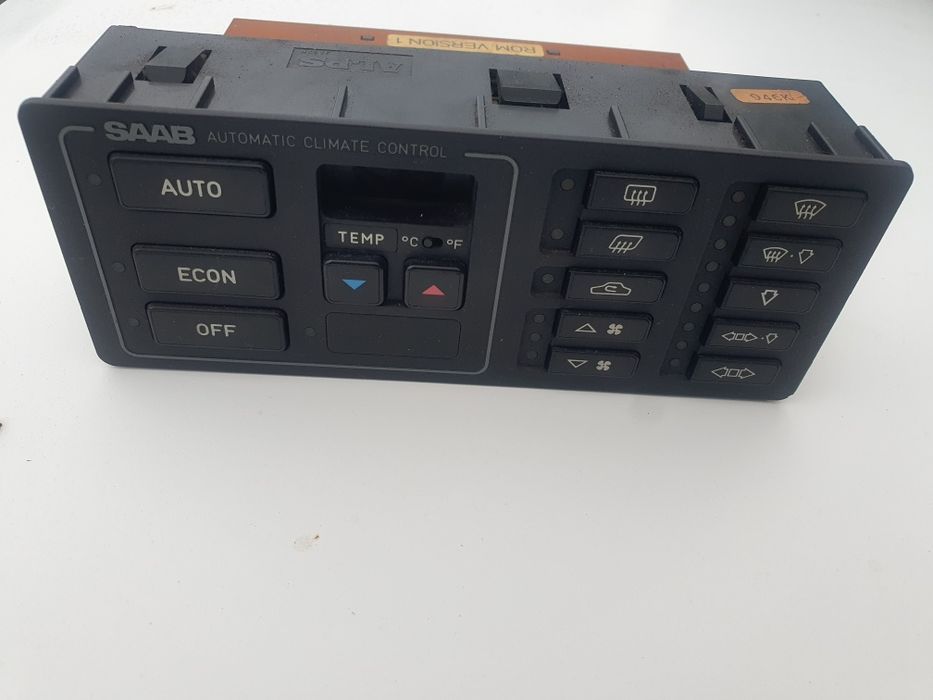 Panel klimatyzacji nawiewow pokrętła sterowanie  saab 9000 92r 2.3t