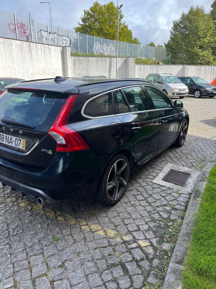 Volvo V 60 R Design