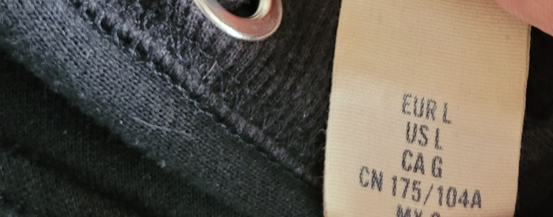 Czarna Bluza z kapturem