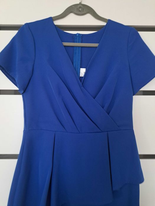 Chabrowa sukienka wizytowa Kartes