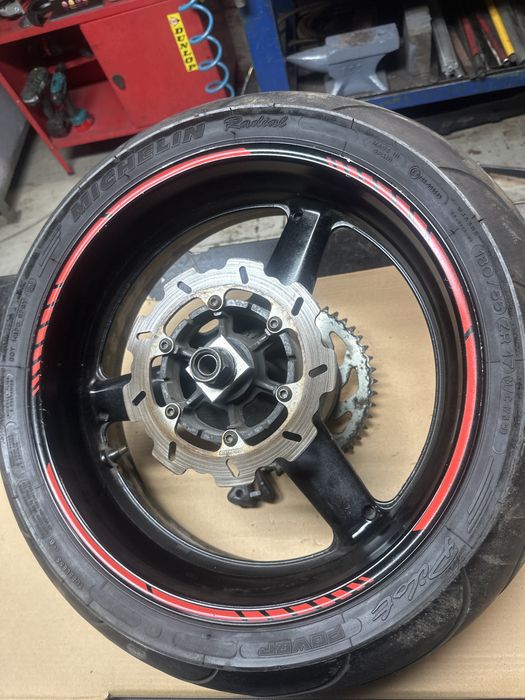 Yamaha R6 RJ03 Koło Felga Tarcza Oska zabierak zebatka komplet