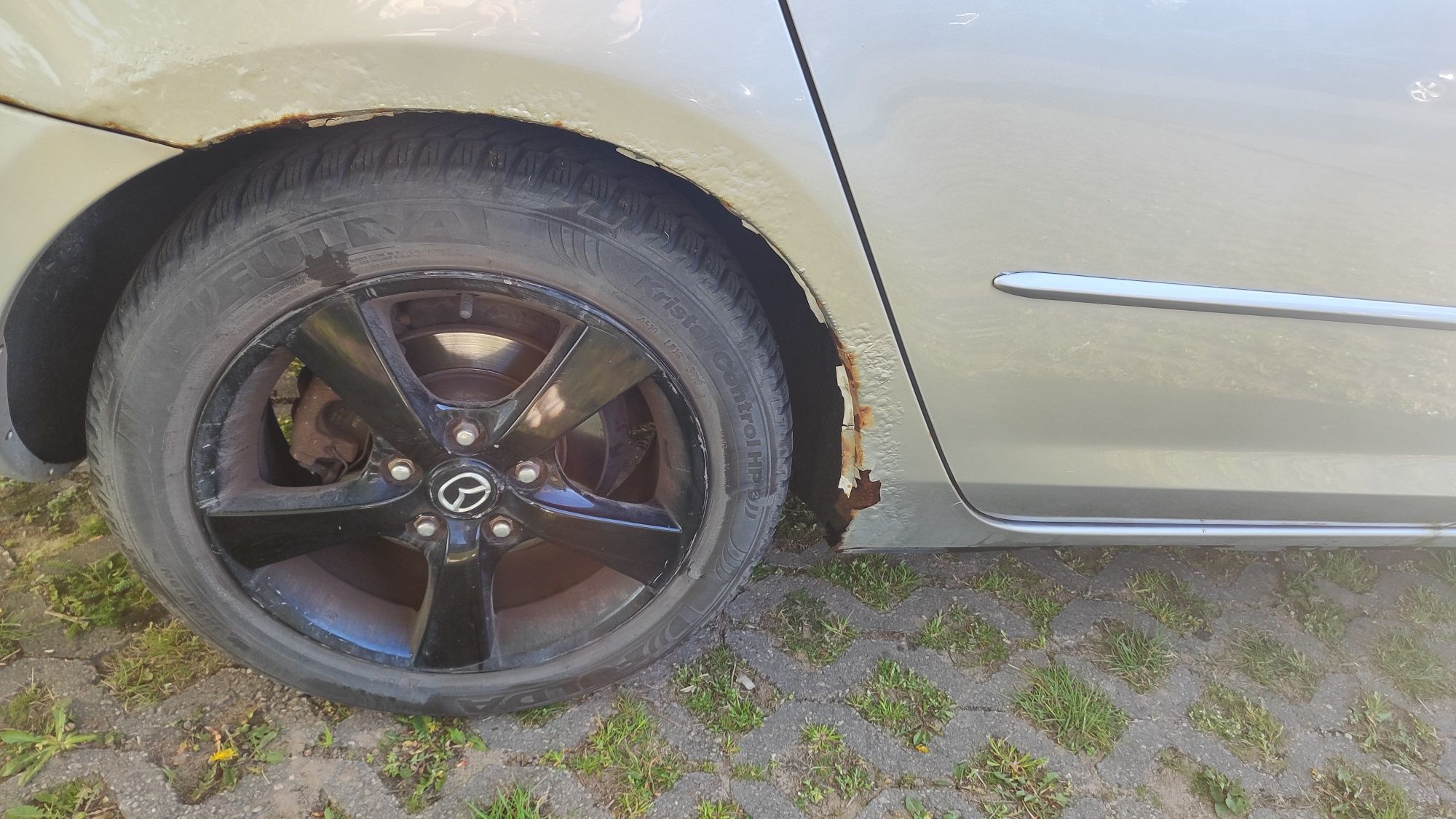 Mazda 3 hatchback 2005 srebrny