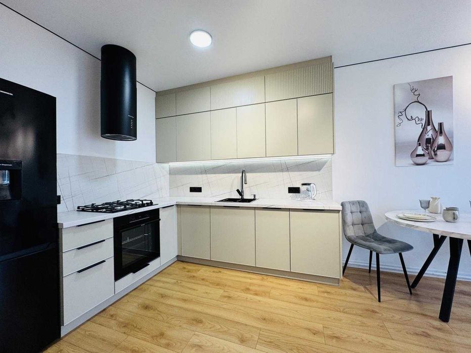 БЕЗ КОМІСІЇ! цікава ОДНОКІМНАТНА квартира в центрі міста. ГАЗ