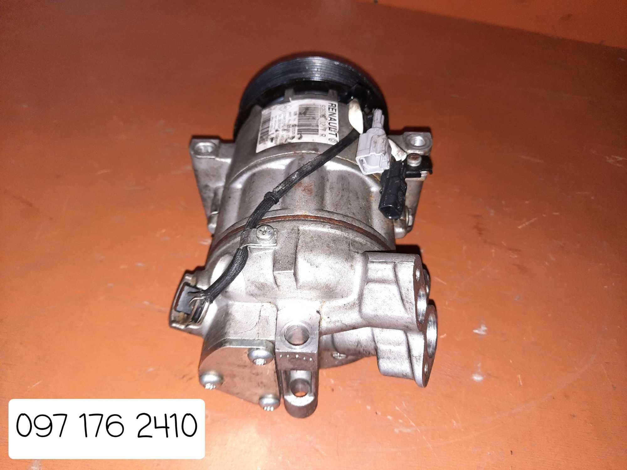 Компрессор кондиционера 926000217R Рено Renault Clio Captur 0.9 1.2