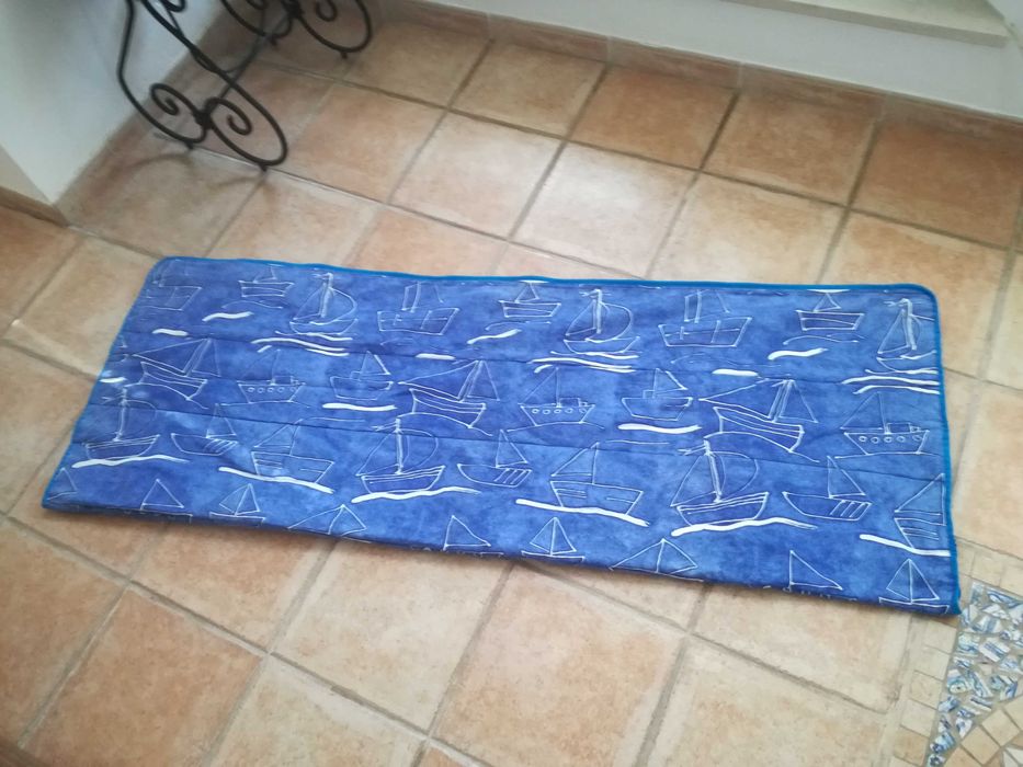 Saco cama para campismo ou praia . 1,75 cm x 65 cm (fechado)