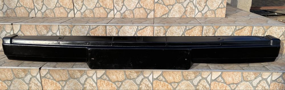 Бампер передній  на Ваз 2107        (Тільки самовивіз)