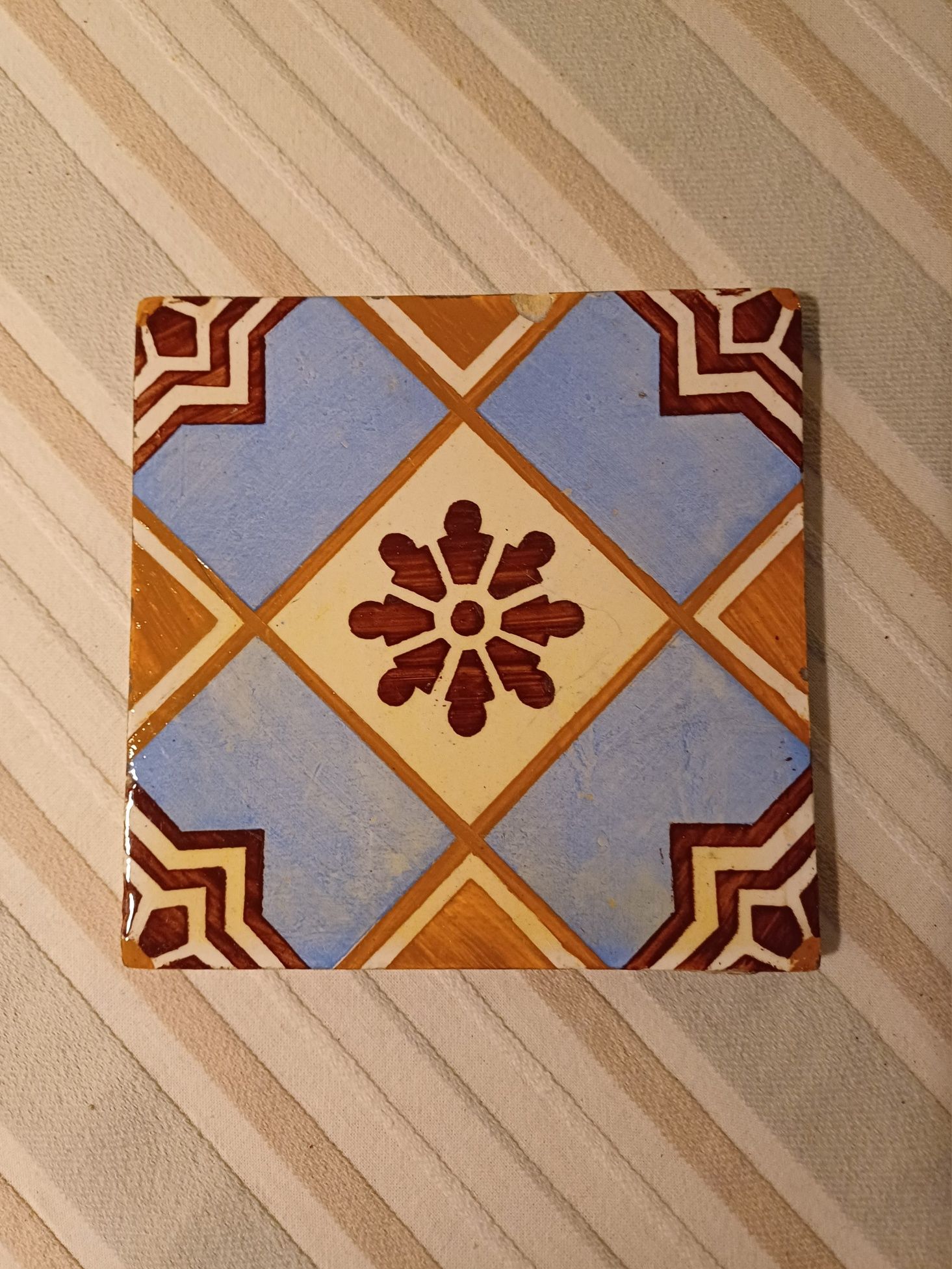 3 azulejos antigos