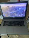 Laptop Dell 17 cala