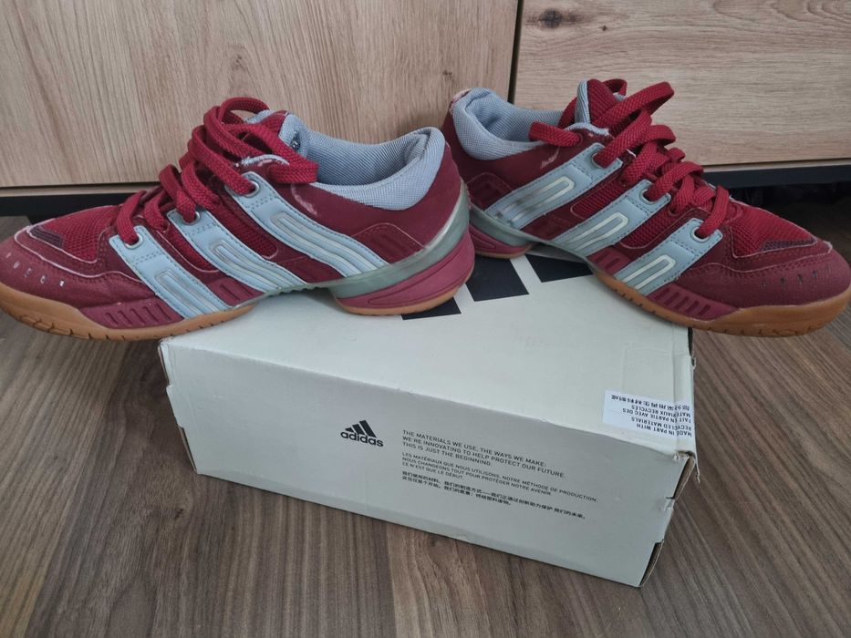 Buty Adidas Stabil 5