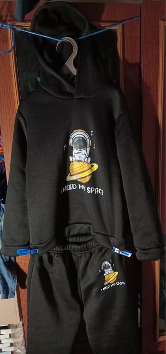 Теплий дитячий  костюм  з космонавтом