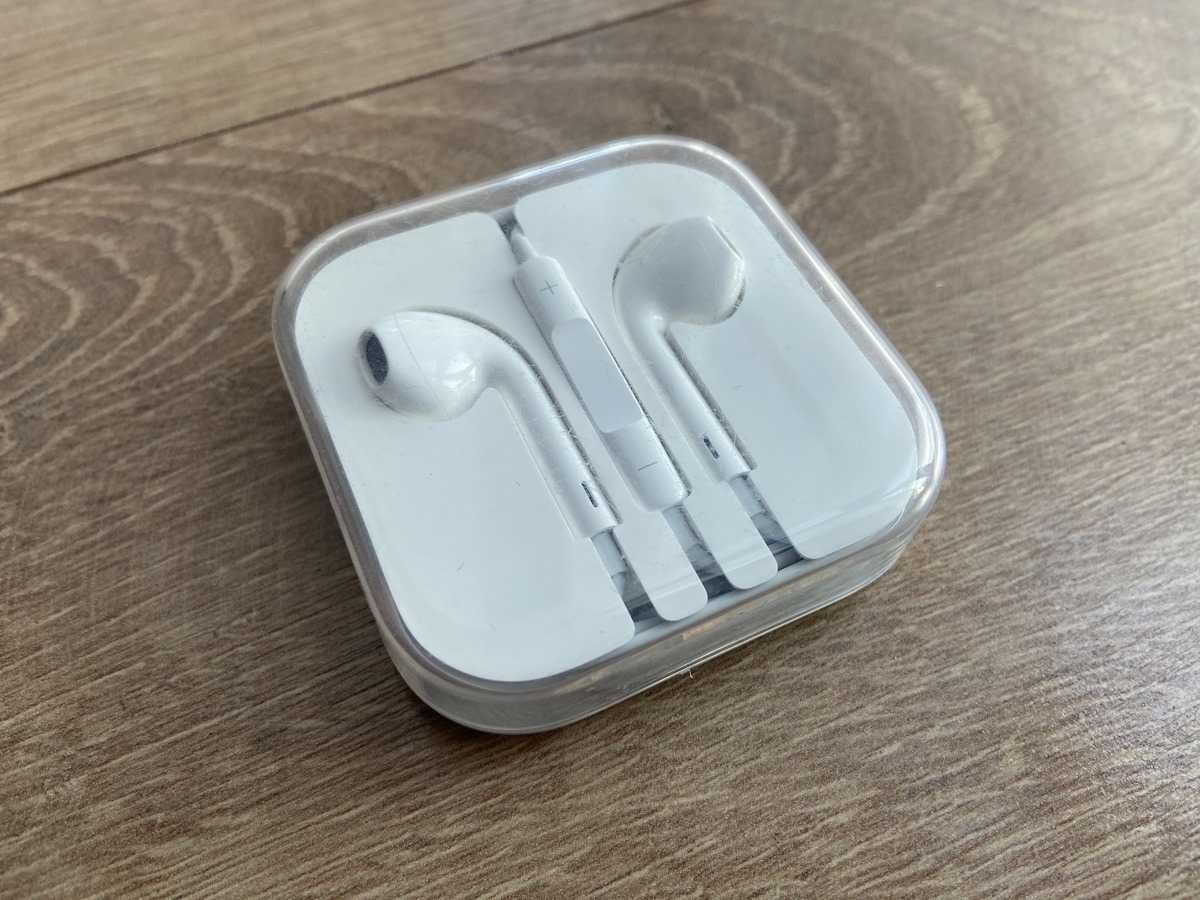 Oryginalne słuchawki Apple EarPods z pilotem i mikrofonem jack 3.5mm