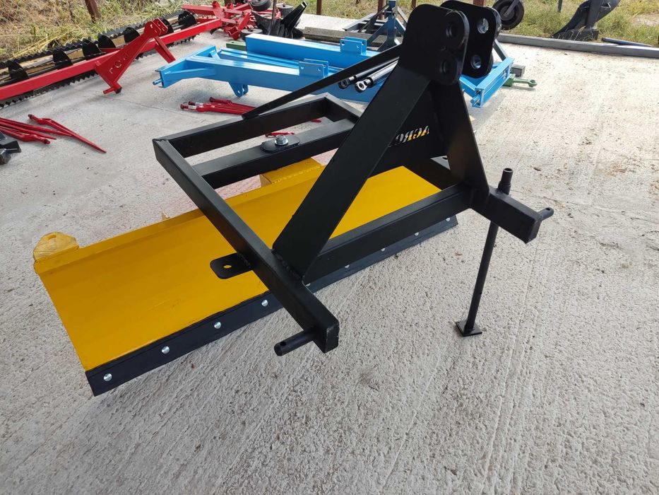 Solidny pług do śniegu obrotowy lemiesz przedni tylni tuz