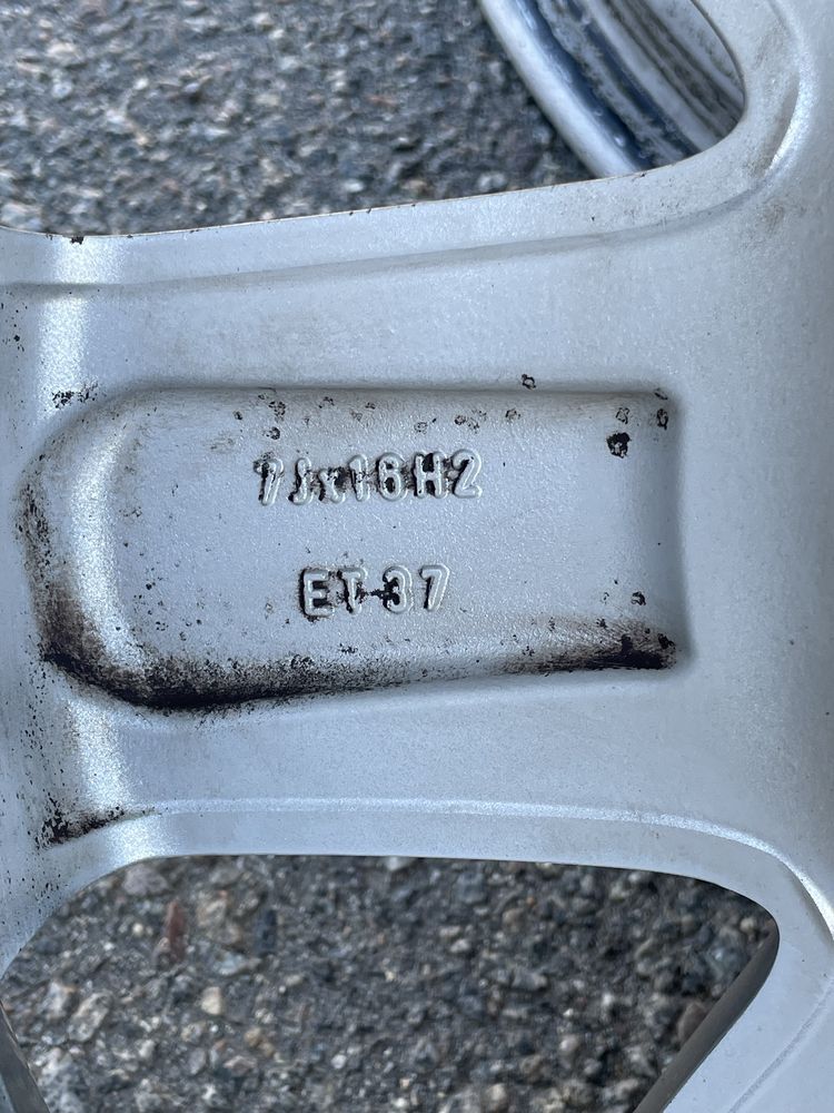 Диски діски р16 R16 ET37 ет37 7J 5112 фольксваген гольф октавія тоуран