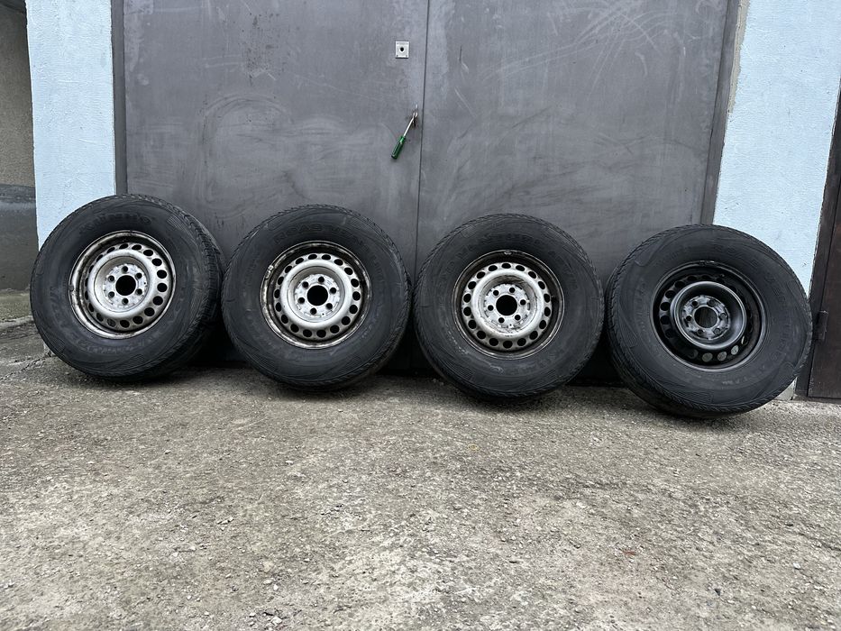 Диски з шинами Sprinter, VW Crafter R16 оригінал 6х130 245 75 R16