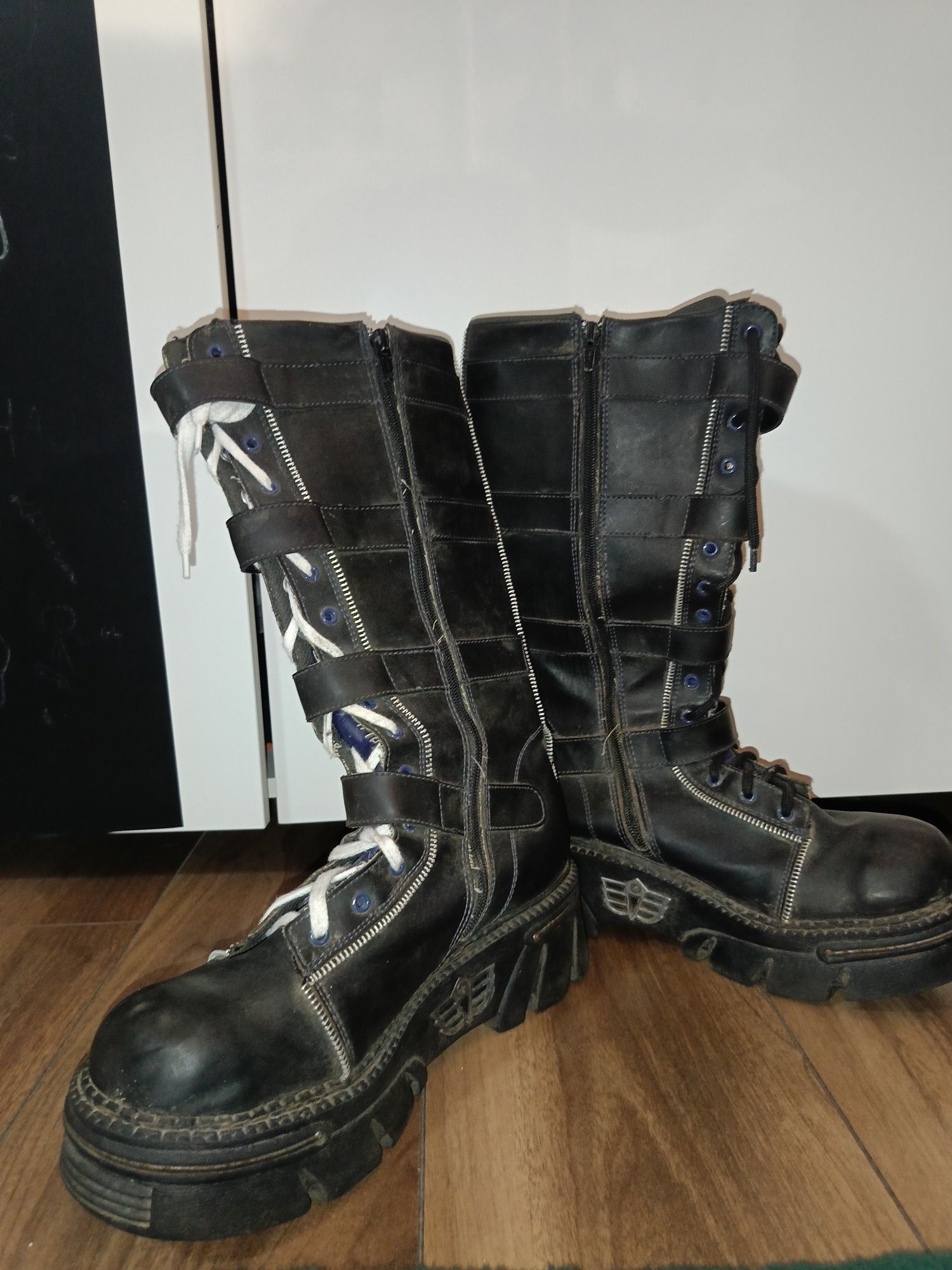 Czarne granatowe buty glany na platformie Madfish typu New Rock