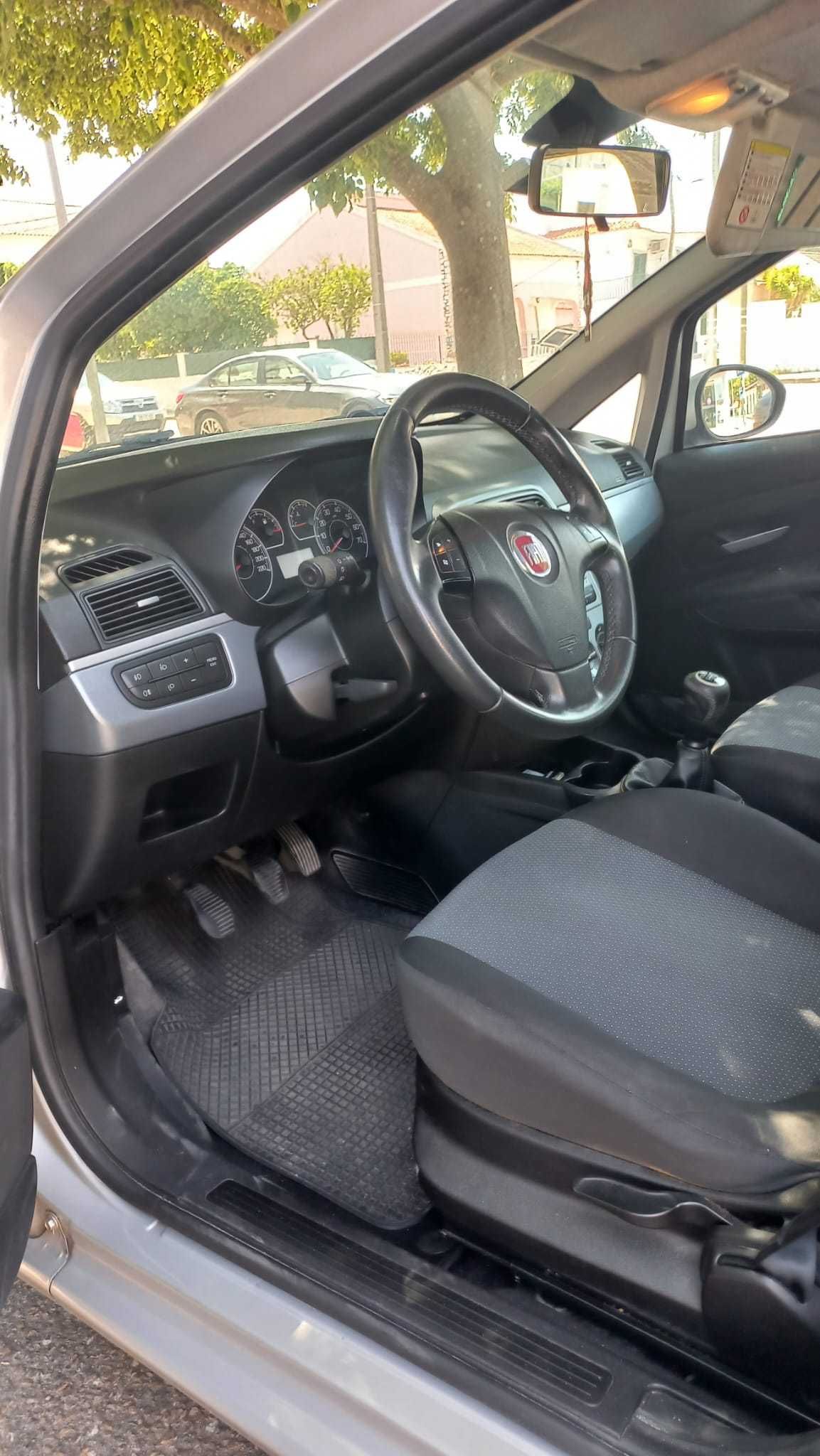Fiat Grande Punto em ótimo estado