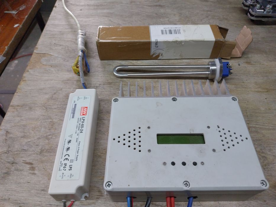 Kompletny Zestaw do grzania wody 2kW