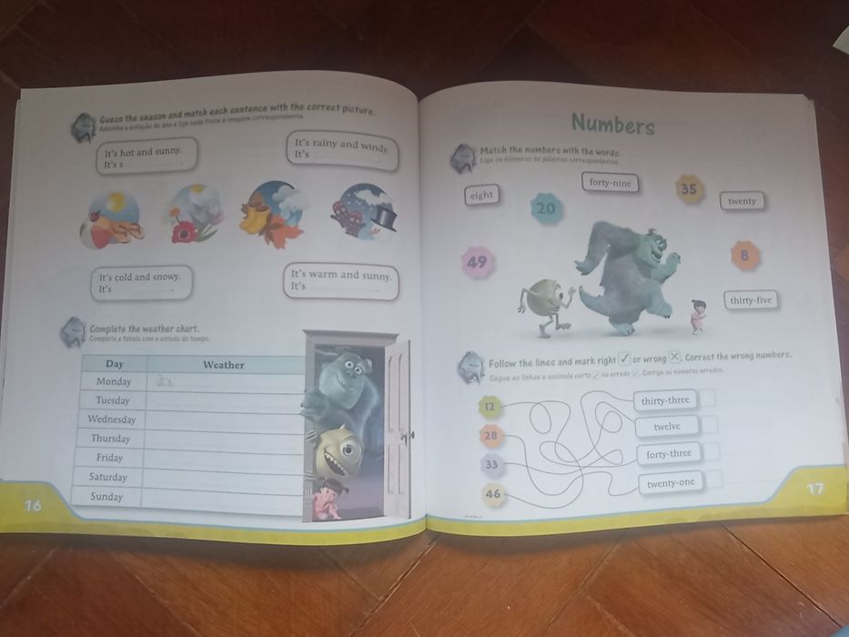 Aprende Inglês com Monstros e Companhia