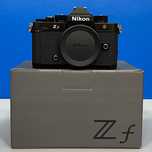 Nikon Z f (Corpo) - 24.5MP - NOVA - 3 ANOS DE GARANTIA