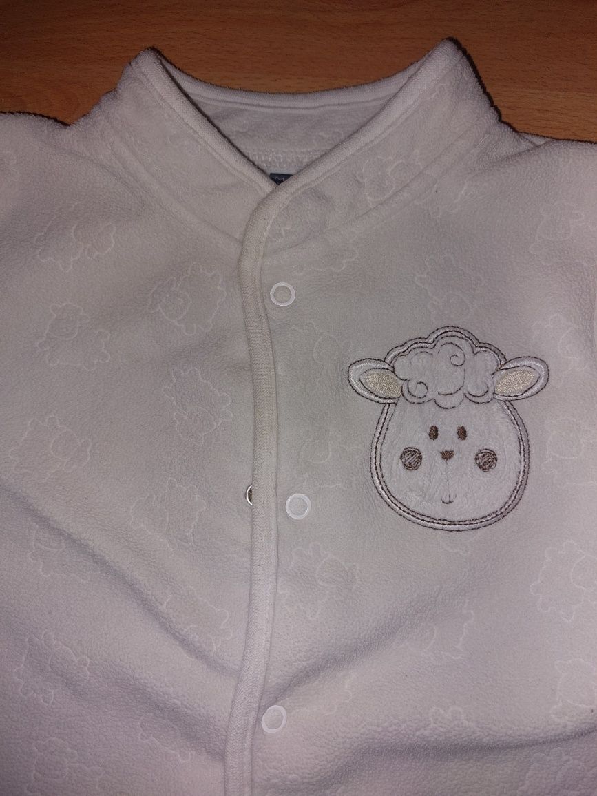 Pajacyk polarowy ciepły owieczka kremowy M&Co baby 74-80cm
