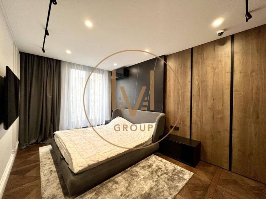 ЖК New York 2х кім. квартира у центрі міста з терасою.